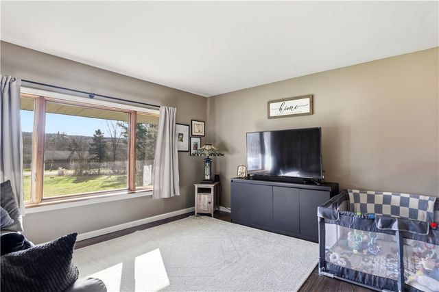 97 East Sullivanville Road, Horseheads, NY 14845