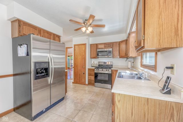 2346 Calaveras Way, Indianapolis, IN 46240