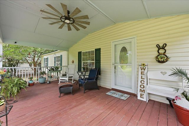 624 Coral Acres Drive, Moncks Corner, SC 29461