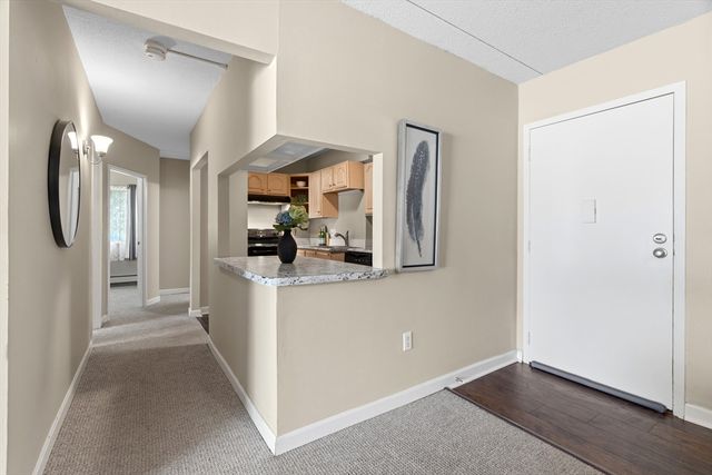 573 Broad St 135, Weymouth, MA 02189