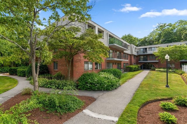 573 Broad St 135, Weymouth, MA 02189