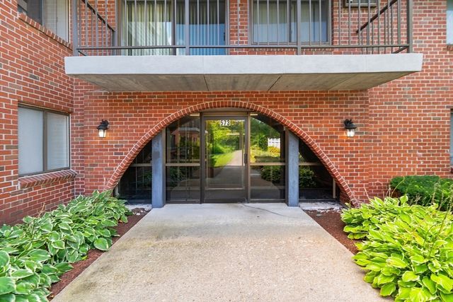 573 Broad St 135, Weymouth, MA 02189