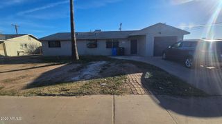 6233 W MONTEREY Way, Phoenix, AZ 85033