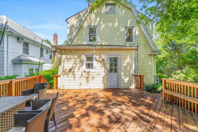 126 Hampshire Road, Great Neck, NY 11023