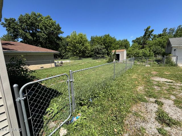 2329 Seaman Street, Toledo, OH 43605