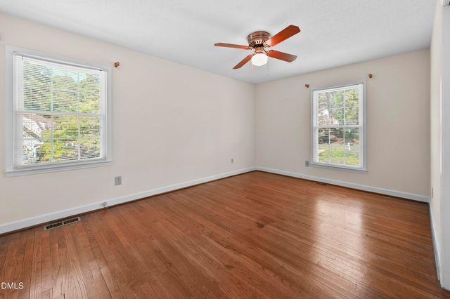 3307 Roundtree Court, Raleigh, NC 27607