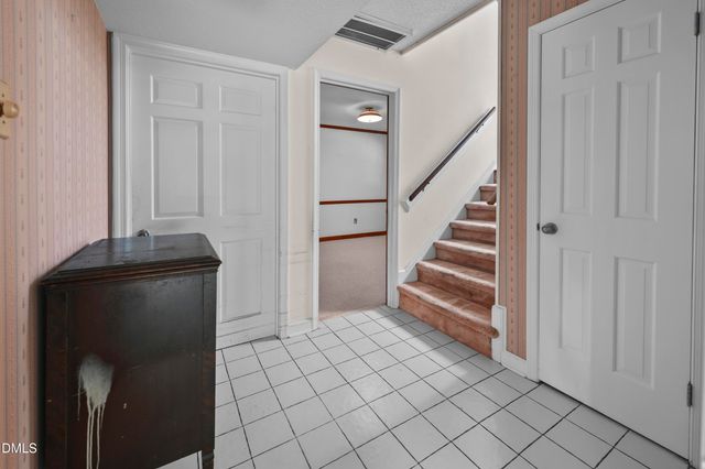 3307 Roundtree Court, Raleigh, NC 27607