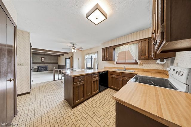 17773 Blazing Star Drive, Strongsville, OH 44136