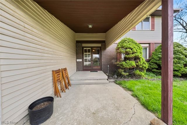 17773 Blazing Star Drive, Strongsville, OH 44136