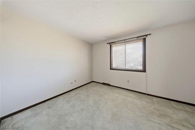 17773 Blazing Star Drive, Strongsville, OH 44136