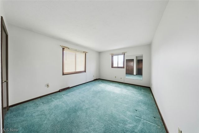 17773 Blazing Star Drive, Strongsville, OH 44136