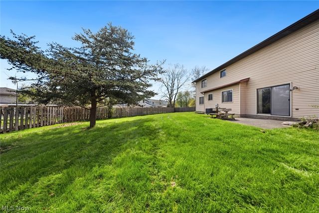 17773 Blazing Star Drive, Strongsville, OH 44136