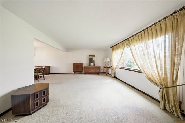 17773 Blazing Star Drive, Strongsville, OH 44136