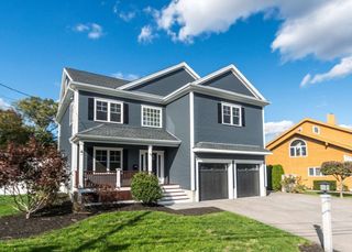 28 Goldencrest Ave, Waltham, MA 02451