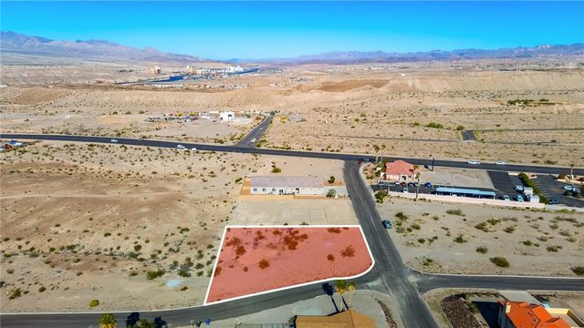 1655 Corona Vista, Bullhead City, AZ 86442