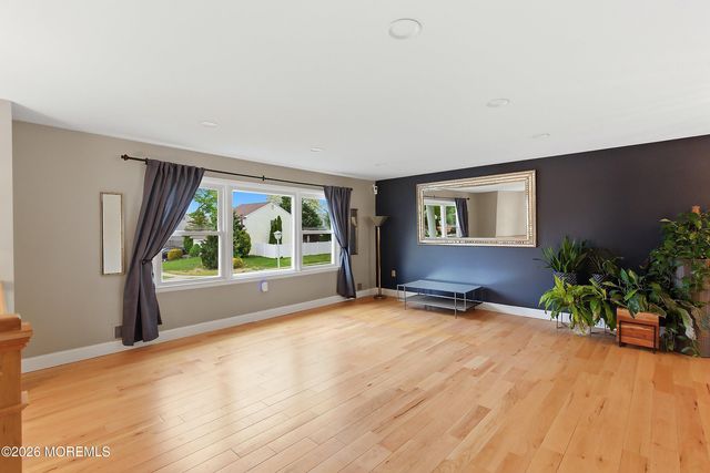 85 Bristlecone Drive, Howell, NJ 07731