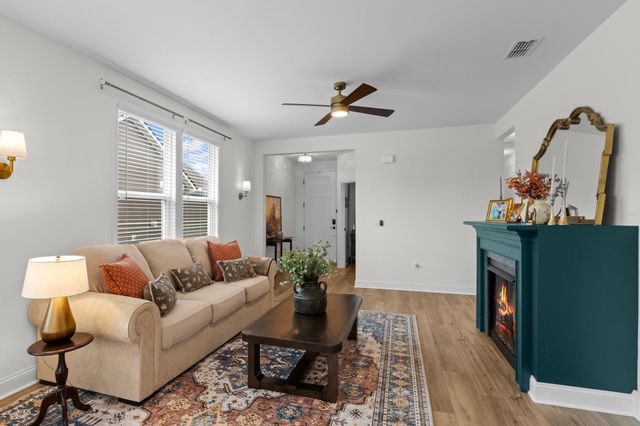 7153 Triad Way, Murfreesboro, TN 37128