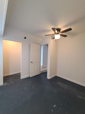 2328 E Wilma St, Wichita, KS 67211