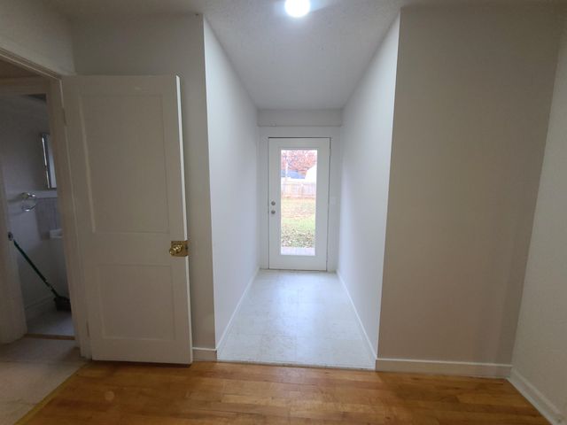 2328 E Wilma St, Wichita, KS 67211