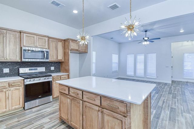 630 Red Cedar Way, Norman, OK 73069