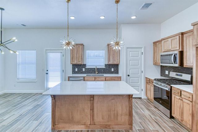 630 Red Cedar Way, Norman, OK 73069