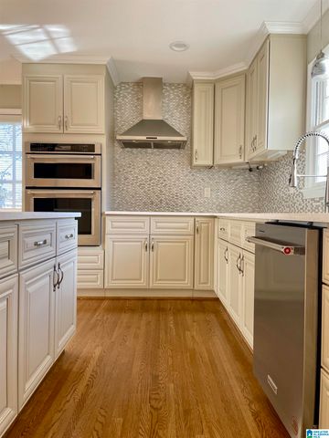 409 ART HANES BOULEVARD, Birmingham, AL 35213