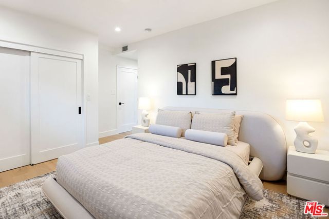 4041 Davana Road, Los Angeles, CA 91423