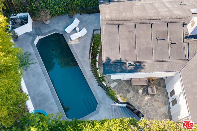 4041 Davana Road, Los Angeles, CA 91423