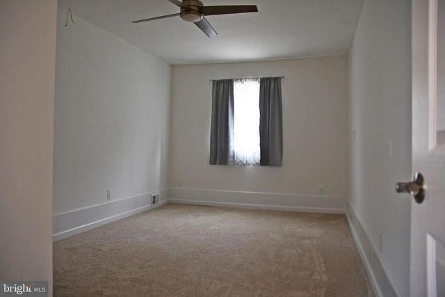 31 REUBENS CIR, Newark, DE 19702
