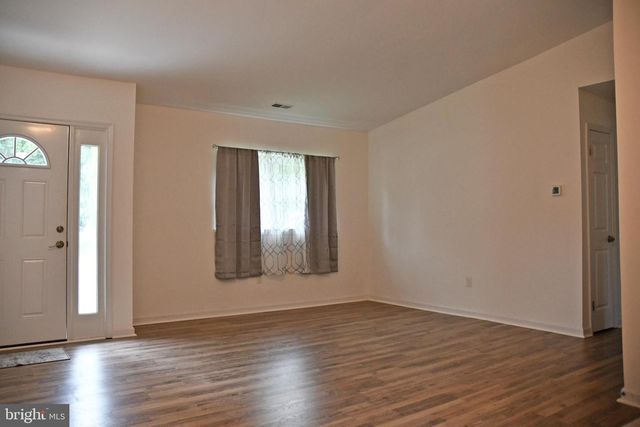 31 REUBENS CIR, Newark, DE 19702