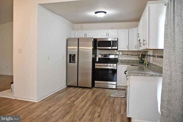 31 REUBENS CIR, Newark, DE 19702