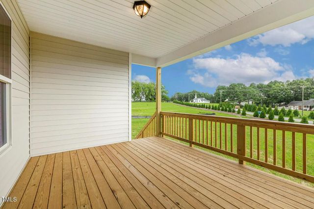 93 Ausban Ridge Lane, Four Oaks, NC 27524
