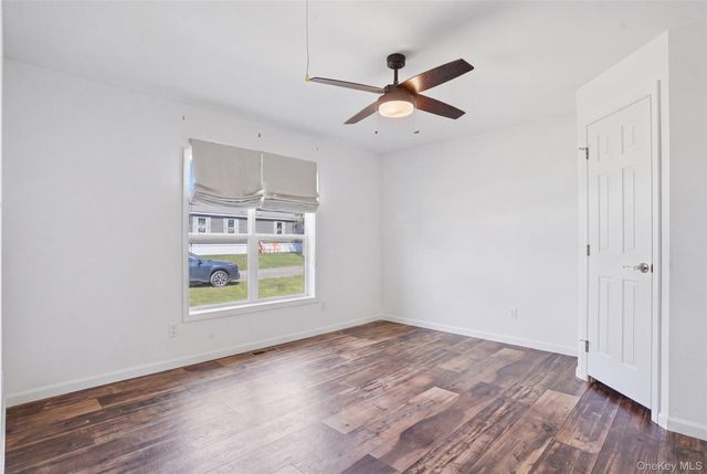 155 Metzger Road 48, Red Hook, NY 12571