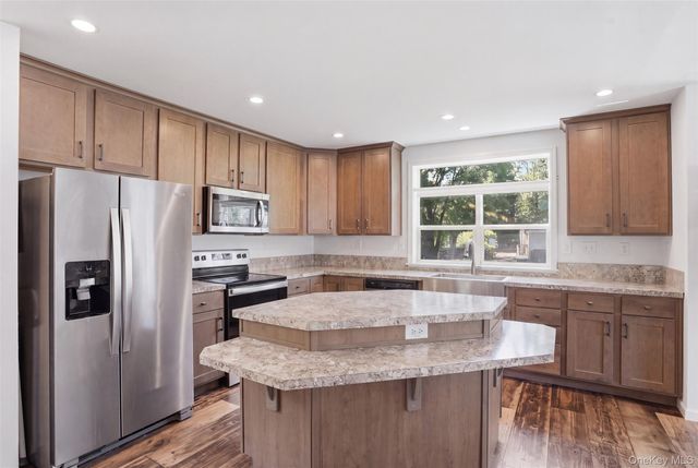 155 Metzger Road 48, Red Hook, NY 12571