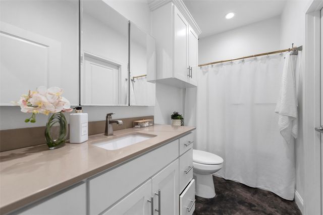 2016 S 11th Street, Waco, TX 76706