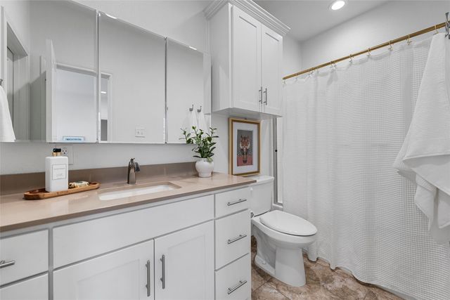 2016 S 11th Street, Waco, TX 76706