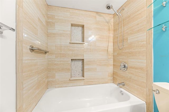 11 FAIRWAYS CIRCLE 11, Palm Coast, FL 32137