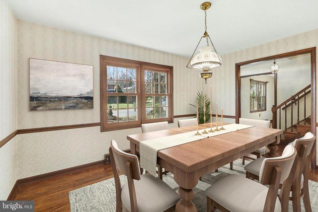 2 PLYMOUTH CIR, Hershey, PA 17033