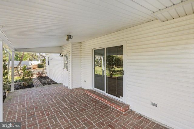 2 PLYMOUTH CIR, Hershey, PA 17033