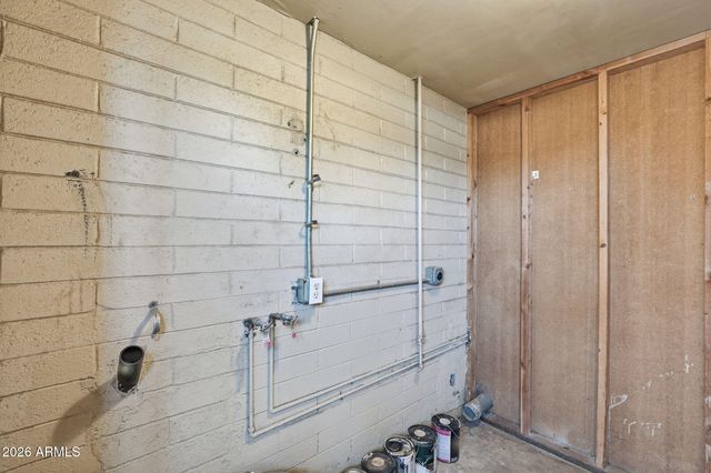 4028 W GARDENIA Avenue, Phoenix, AZ 85051