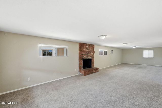 4028 W GARDENIA Avenue, Phoenix, AZ 85051