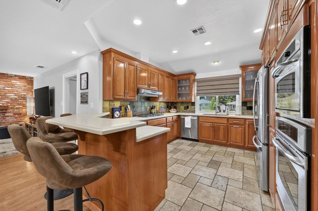 4620 Asheville Ct, Carmichael, CA 95608