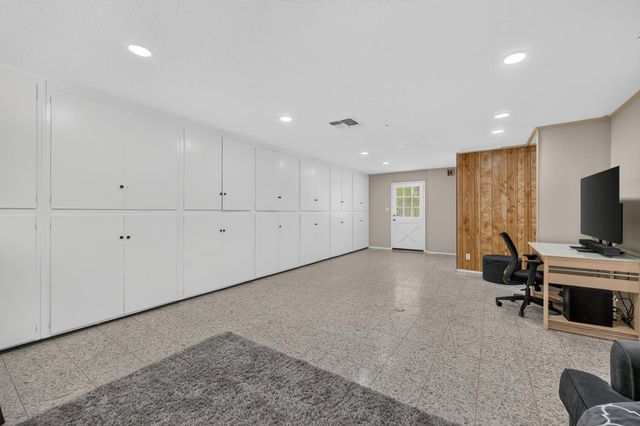 4620 Asheville Ct, Carmichael, CA 95608
