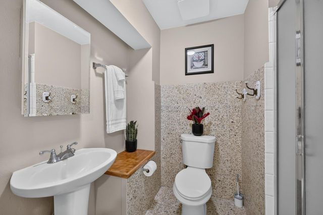 4620 Asheville Ct, Carmichael, CA 95608