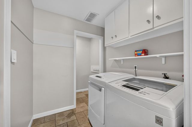 4620 Asheville Ct, Carmichael, CA 95608