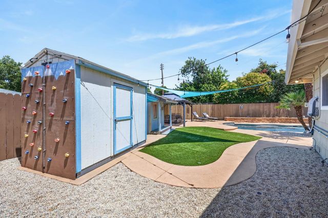 4620 Asheville Ct, Carmichael, CA 95608