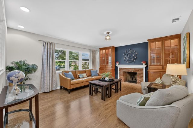 4620 Asheville Ct, Carmichael, CA 95608