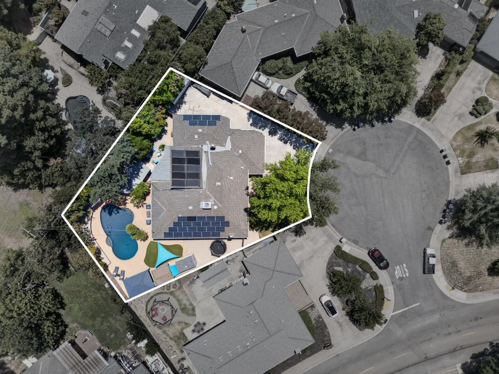 4620 Asheville Ct, Carmichael, CA 95608