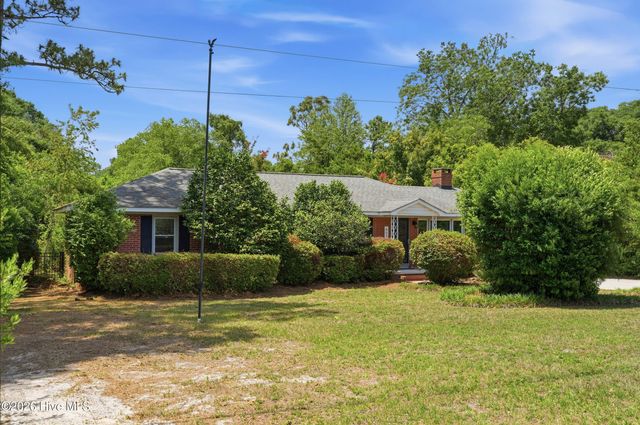 805 Adelaide Drive, Wilmington, NC 28412