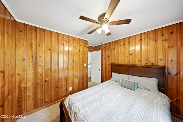 805 Adelaide Drive, Wilmington, NC 28412